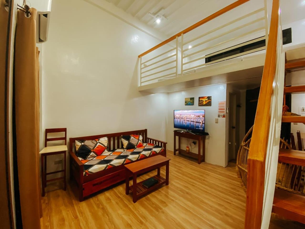 The River House - Loft Unit - Βιγκάν Εξωτερικό φωτογραφία